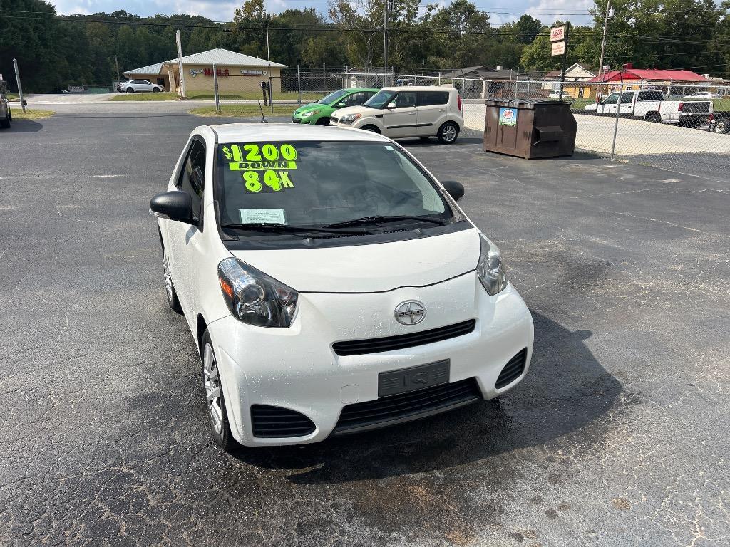 2014 Scion iQ