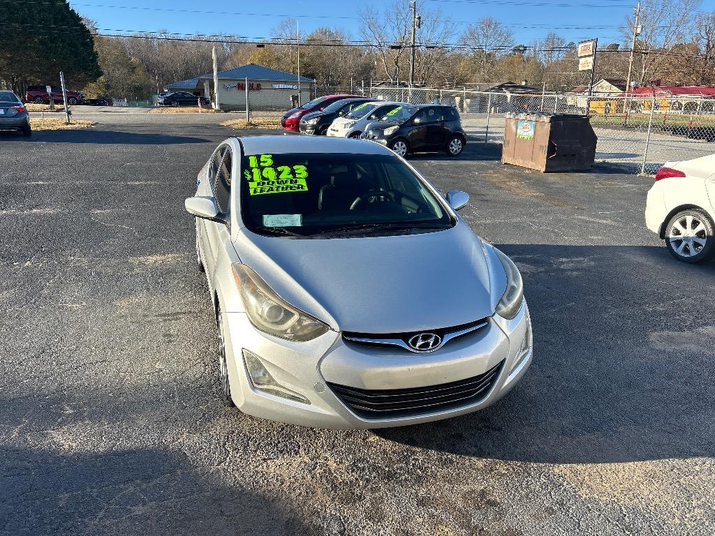 2015 Hyundai Elantra Limited's photo