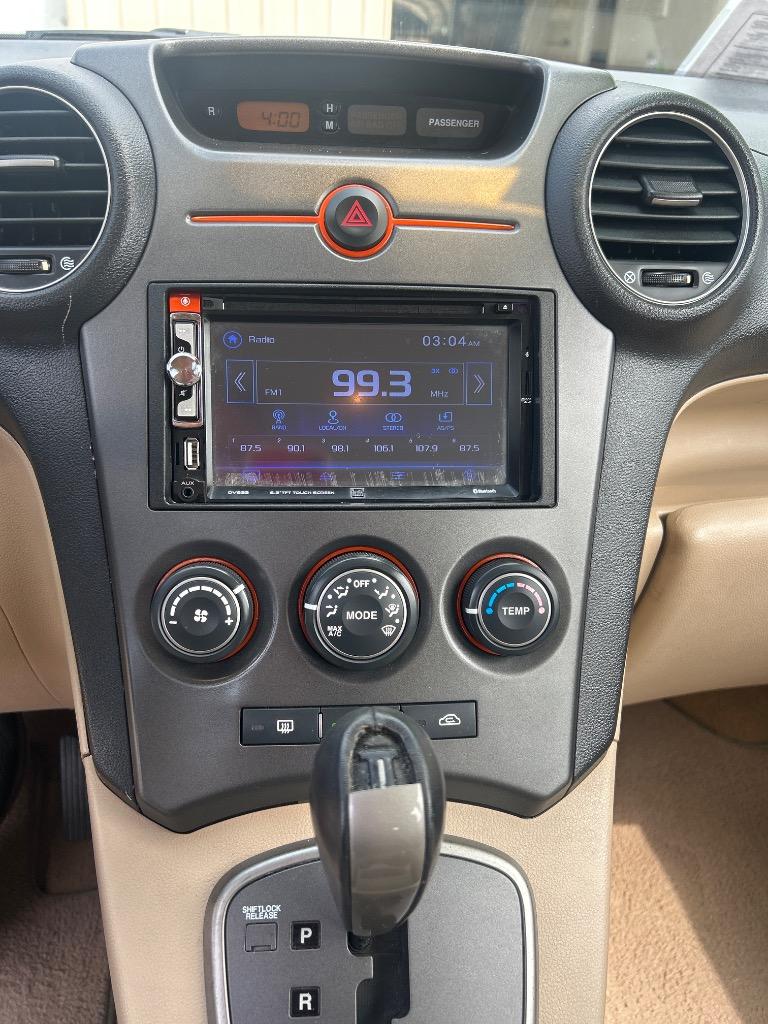 2007 Kia Rondo EX - Photo 7