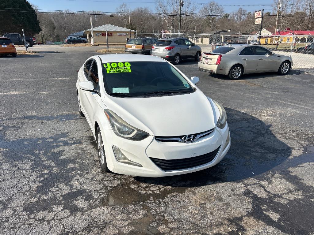 2014 Hyundai Elantra SE