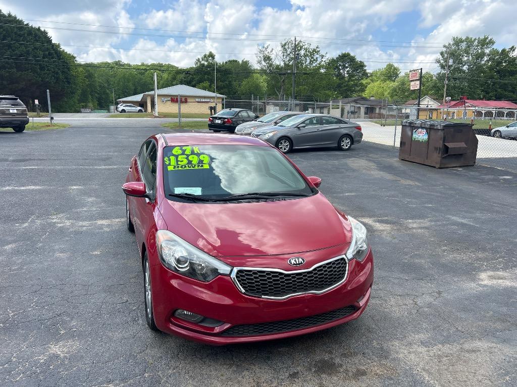 2016 Kia Forte LX AT's photo