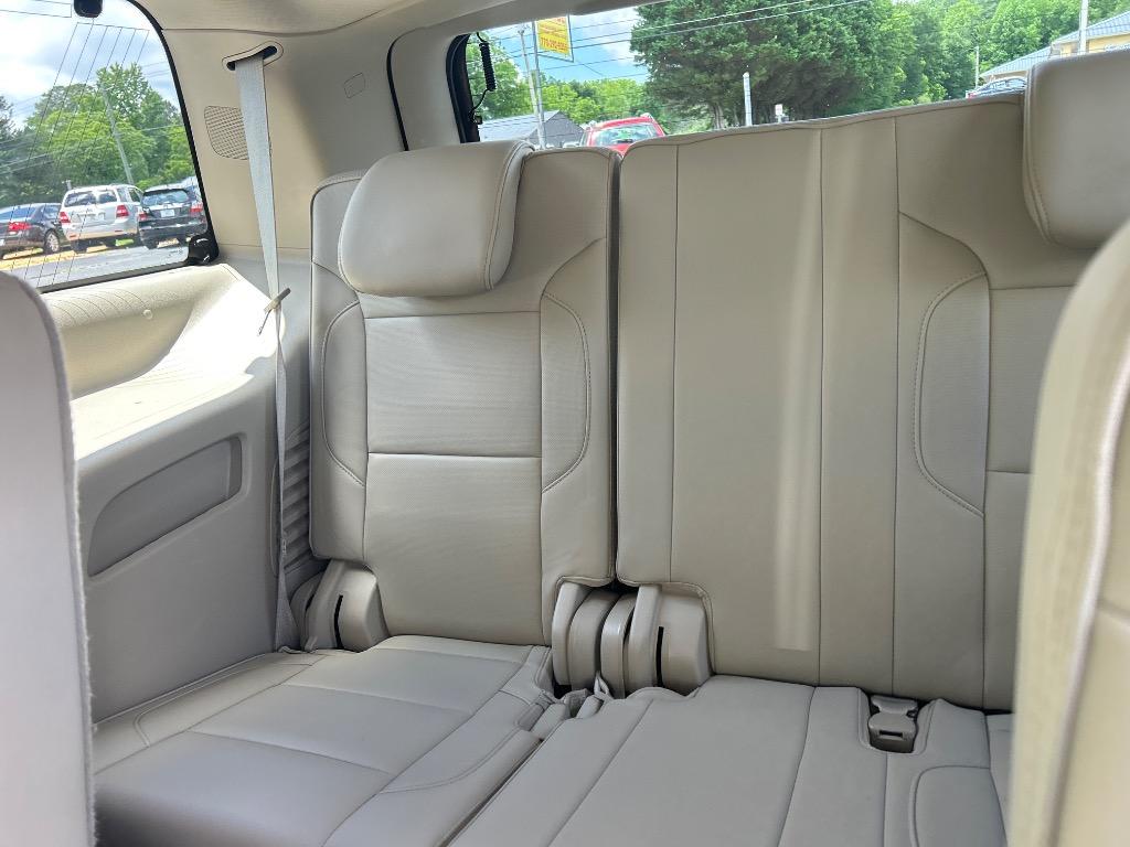 2017 GMC Yukon Denali - Photo 12