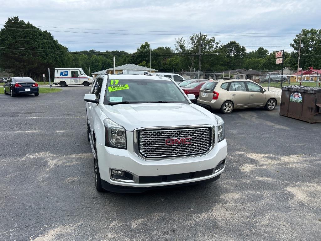2017 GMC Yukon Denali AWD's photo